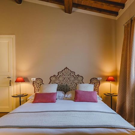 Duchess Boutique De Charme Bed & Breakfast Florence Exterior photo
