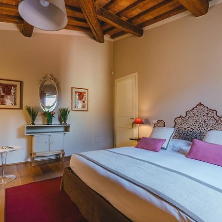 Duchess Boutique De Charme Bed & Breakfast Florence Exterior photo
